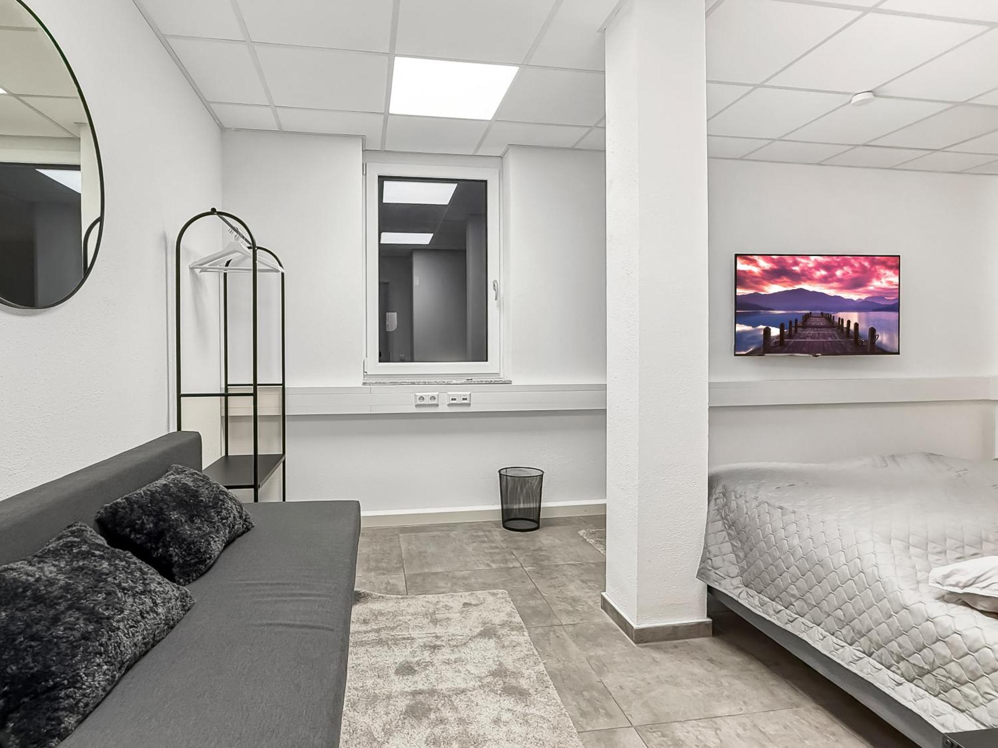 Group Friendly Comfort Central Stuttgart Apartment Exterior foto